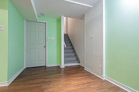 23 Princess Diana Drive Markham ON L6C 0G8