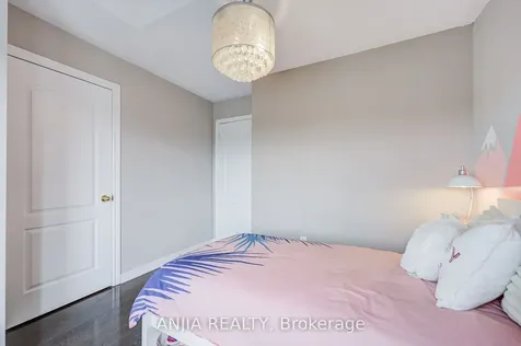 26 Firbank Lane Whitchurch-stouffville ON L4A 0K9