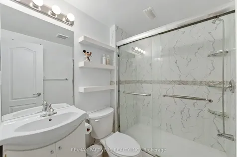 3 Fernhill Lane Markham ON L6C 0Y5