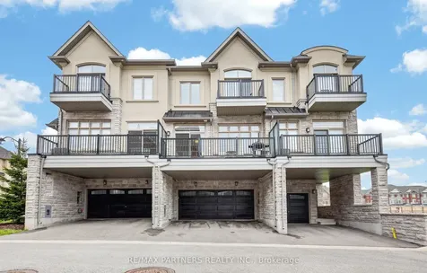 3 Fernhill Lane Markham ON L6C 0Y5