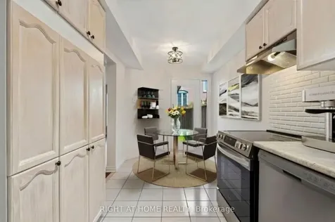 80 Wetherby Circle Markham ON L3T 7R8