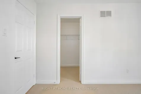 80 Wetherby Circle Markham ON L3T 7R8