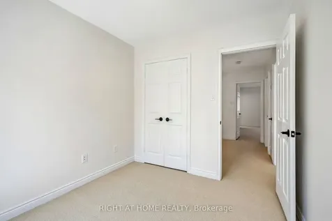 80 Wetherby Circle Markham ON L3T 7R8