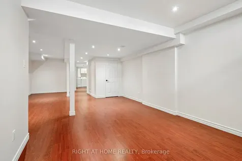 80 Wetherby Circle Markham ON L3T 7R8