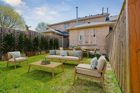 80 Wetherby Circle Markham ON L3T 7R8
