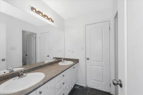 1252 Peelar Crescent Innisfil ON L0L 1W0