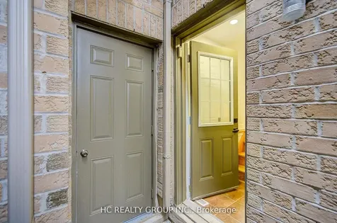 18 Quattro Avenue Richmond Hill ON L4E 0S5