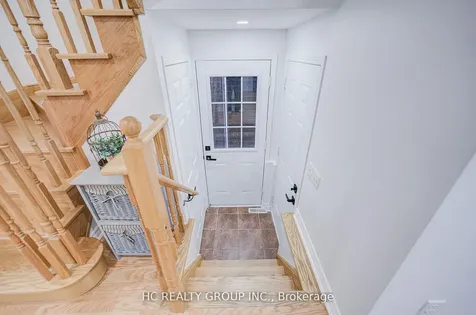 18 Quattro Avenue Richmond Hill ON L4E 0S5