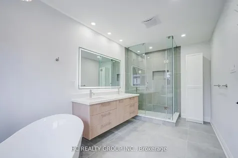 18 Quattro Avenue Richmond Hill ON L4E 0S5