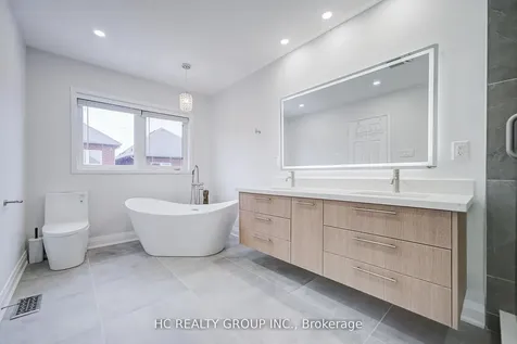 18 Quattro Avenue Richmond Hill ON L4E 0S5