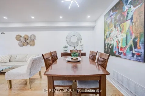 18 Quattro Avenue Richmond Hill ON L4E 0S5