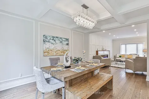 11 Gatcombe Circle Richmond Hill ON L4C 9P4
