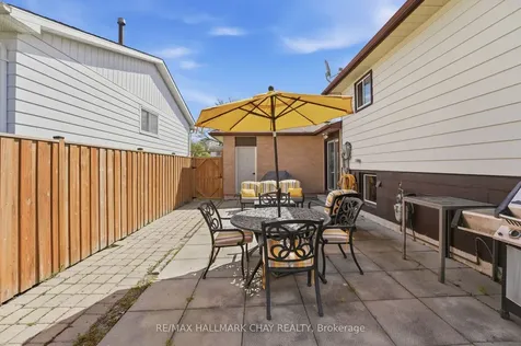 17 Hunter Court New Tecumseth ON L9R 1A6