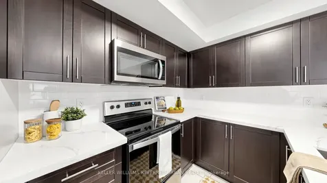 11 Dunsheath Way Markham ON L6B 1N3