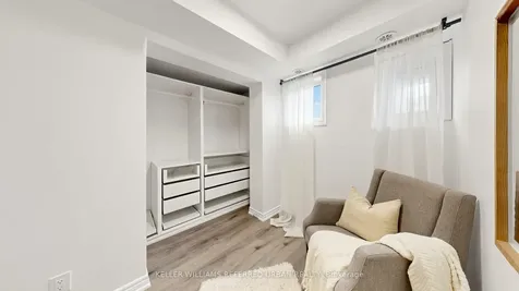 11 Dunsheath Way Markham ON L6B 1N3