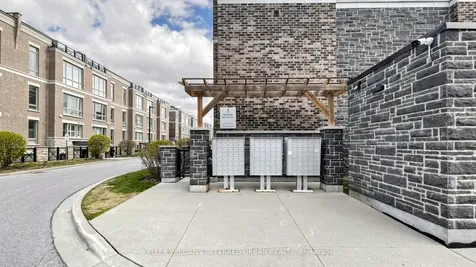 11 Dunsheath Way Markham ON L6B 1N3