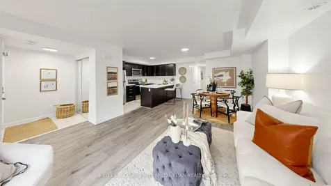 11 Dunsheath Way Markham ON L6B 1N3