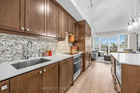 9075 Jane Street Vaughan ON L4K 0L7