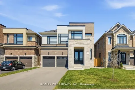 99 Coldwell Bay Circle Vaughan ON L4H 5E9