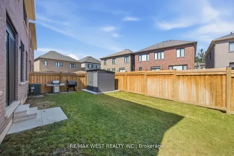 99 Coldwell Bay Circle Vaughan ON L4H 5E9