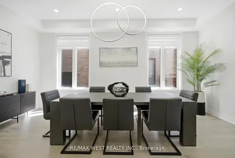 99 Coldwell Bay Circle Vaughan ON L4H 5E9