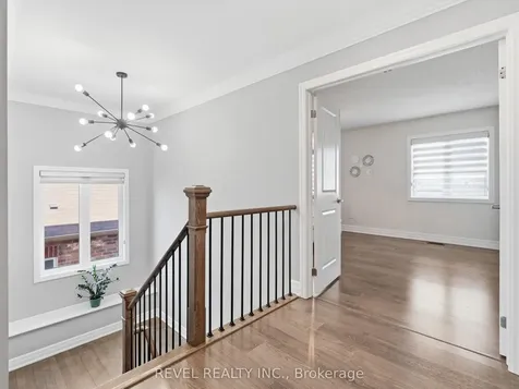 17 Mount Crescent Essa ON L3W 0N4