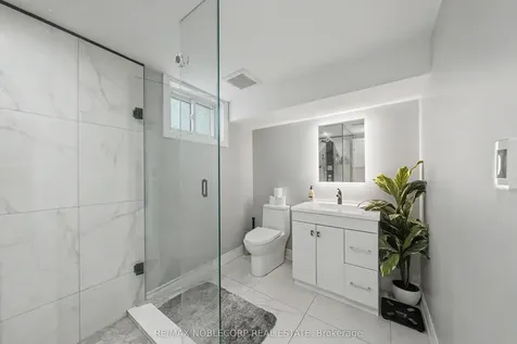 24 Maple Avenue W New Tecumseth ON L0G 1A0