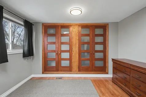 24 Maple Avenue W New Tecumseth ON L0G 1A0