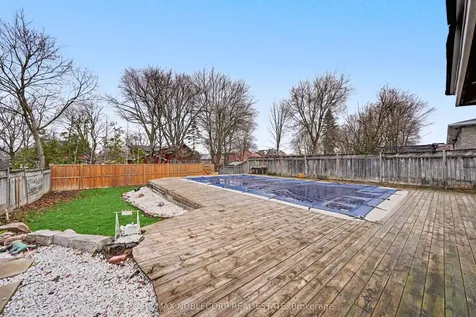 24 Maple Avenue W New Tecumseth ON L0G 1A0