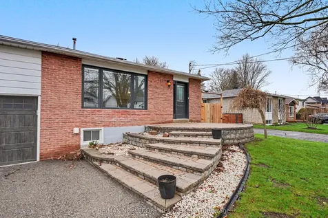 24 Maple Avenue W New Tecumseth ON L0G 1A0