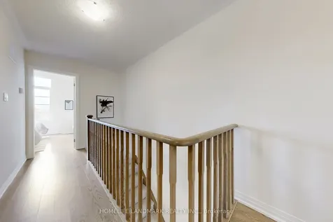34 Stoeber Lane Markham ON L6B 1R2