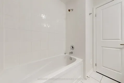 34 Stoeber Lane Markham ON L6B 1R2