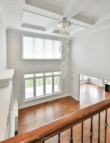 130 Elmwood Avenue Richmond Hill ON L4C 1K9