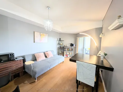 8 Maison Parc Court Vaughan ON L4J 9K5