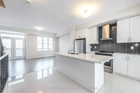 10578 Bathurst Street Vaughan ON L6A 4Y4