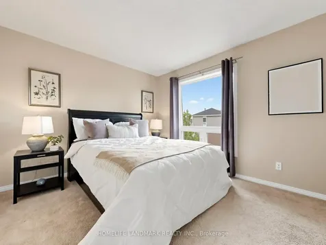 119 William Curtis Circle Newmarket ON L3Y 8L8