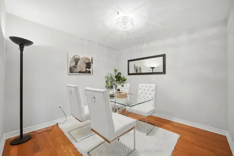 8501 Bayview Avenue Richmond Hill ON L4B 3J7
