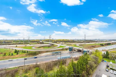 8501 Bayview Avenue Richmond Hill ON L4B 3J7