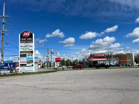 265 Edward Street Aurora ON L4G 3M7