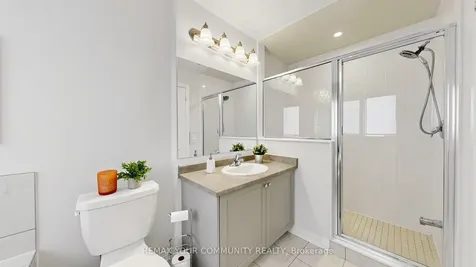 63 Landolfi Way Bradford West Gwillimbury ON L3Z 4L7