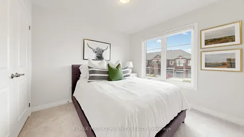 63 Landolfi Way Bradford West Gwillimbury ON L3Z 4L7
