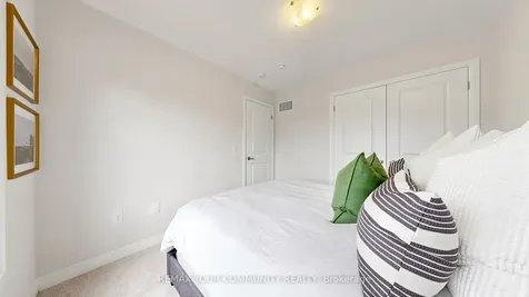 63 Landolfi Way Bradford West Gwillimbury ON L3Z 4L7