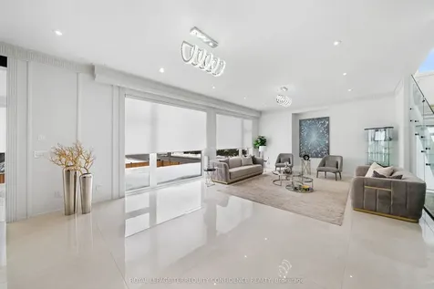 85 Crestwood Road Vaughan ON L4J 1A4