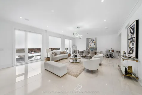 85 Crestwood Road Vaughan ON L4J 1A4