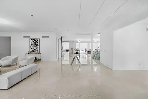 85 Crestwood Road Vaughan ON L4J 1A4