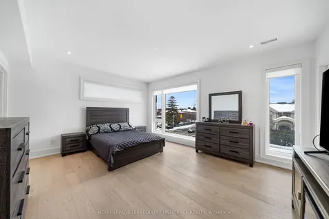 85 Crestwood Road Vaughan ON L4J 1A4