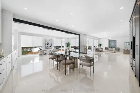 85 Crestwood Road Vaughan ON L4J 1A4