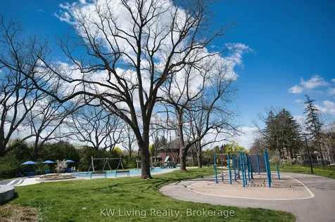 3 Rosewater Street Richmond Hill ON L4C 5T6