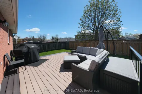 1283 Vincent Crescent Innisfil ON L9S 1Z6