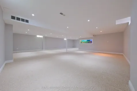 1283 Vincent Crescent Innisfil ON L9S 1Z6